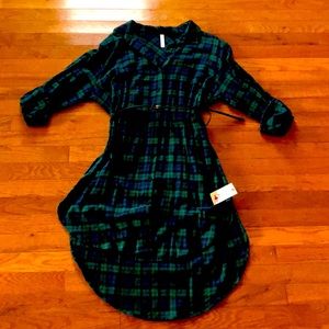 Plaid dress with belt